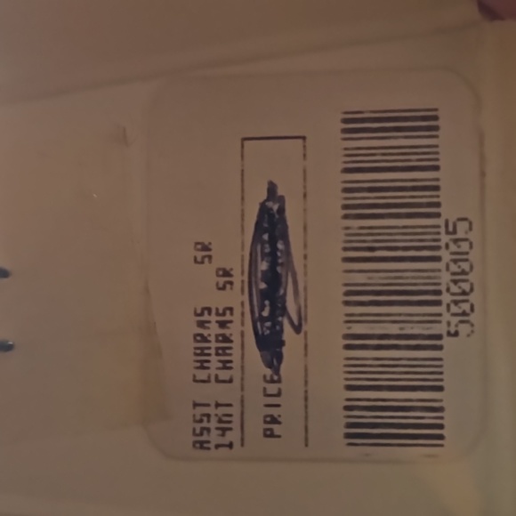 NWOT - 14k yellow gold crucifix pendant - Picture 5 of 7